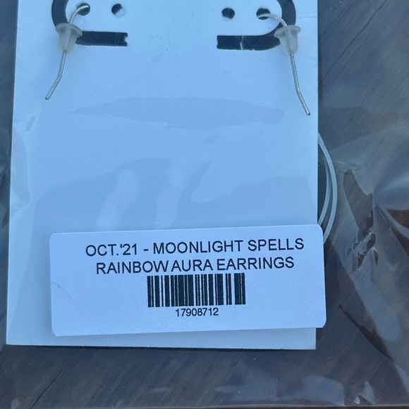 Rebel Misfit NWT Rainbow Aura Earrings- HTF - Picture 3 of 3